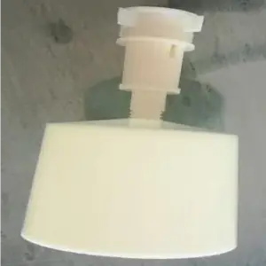 عوامة قارورة سفلية